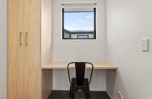 Te Atatu Peninsula Casa | Auckland Peninsula Stunner