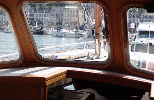Audierne Alquiler De Eote | Audierne Yachting - Yacht Time Out