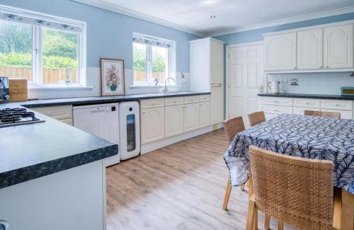 Manorbier Casa | Audreys - 3 Bed Holiday Home - Manorbier