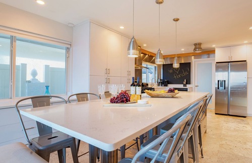 Birch Park Finger Streets Casa | Aug/Sept Discount! Pool, Steps from Beach, Ocean View | Ocean Haven by AvantStay
