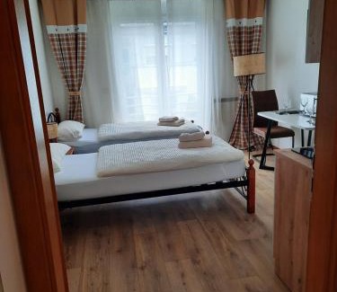 Haunstetten-Siebenbrunn Apartamento | Augsburg!Möblierte Appartment!