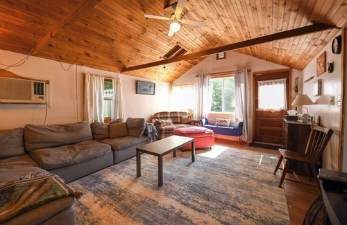Naples Cabaña | **SUMMER SPECIAL** Brandy Pond oasis w/ large lawn and beautiful sandy beach!