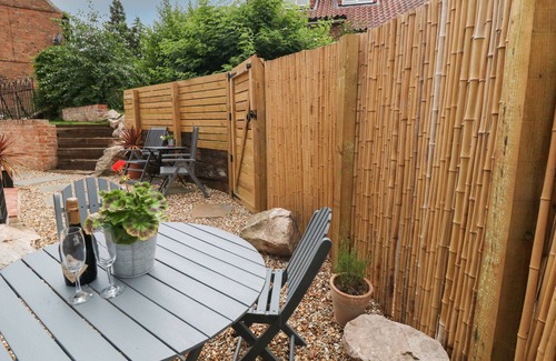 Kneesall Cabaña | Auld Cottage