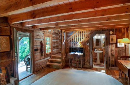 Pisgah Forest Casa | Aunt Babbies Cabin