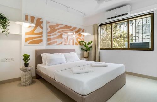 Pali Hill Apartamento | Aura 2BHK Bandra W by The Bombay Home Company