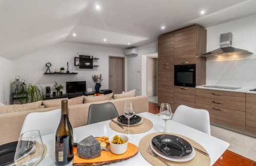 Sarsoni Apartamento | Aura Apartment