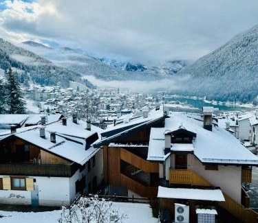 Auronzo di Cadore Apartamento | Auronzo - Appartamento centrale vista mozzafiato con garage
