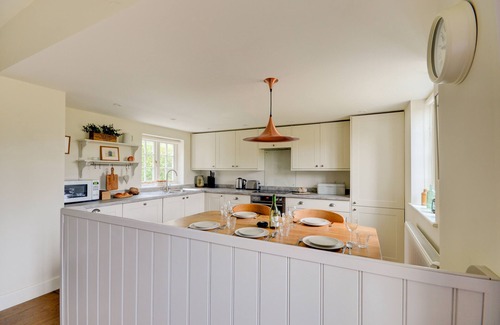 Little Barningham Casa | Aurora Cottage - Dos Habitaciones Casa, Capacidad 5