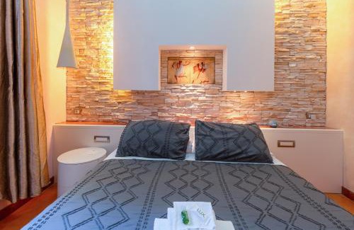 Santa Maria Novella Casa | Aurora Garden Lodging - Rooms & Apartment