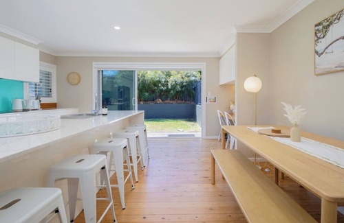 Caves Beach Casa | Aurora Grove A Familly Retreat at Caves Beach