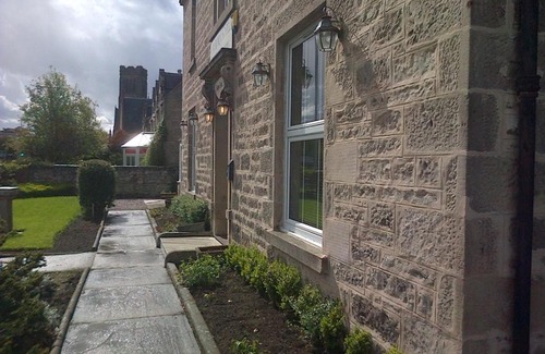 Nairn Hotel | Aurora Hotel & Italian Restaurant