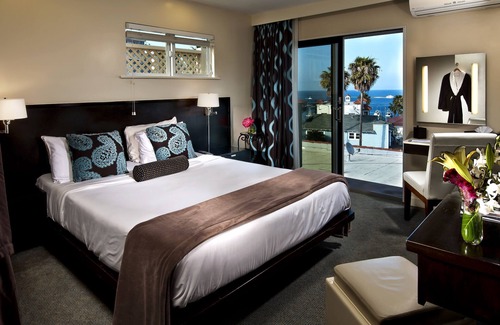 Avalon Hotel | Aurora Hotel