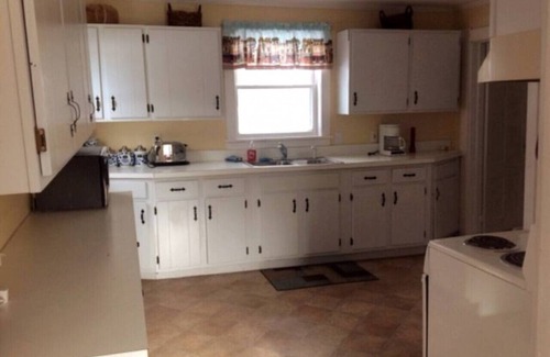 Alburg Casa | Aurora House ... Town water for next season?
