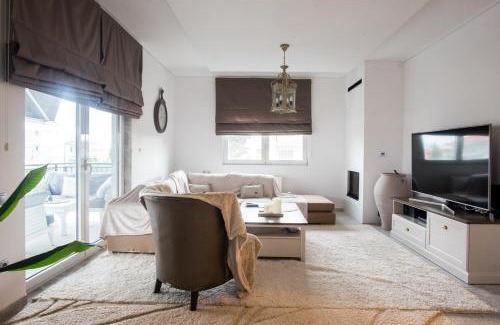 Apalos Apartamento | Aurora Luxury Apartment Alexandroupolis