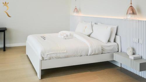 Saadiyat Cultural District Apartamento | Aurora Mare Saadiyat 1BHK Loft Pool Access