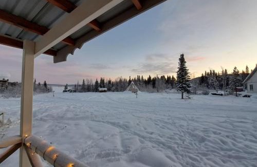 Jukkasjarvi Casa | Aurora River Camp Glass igloos & cabins