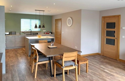 Saint Ola Casa | Aurora - Self Catering, Kirkwall, Quiet Location With Luxury Hot Tub