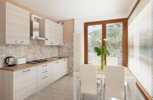 Cisano Apartamento | AuroraChiara 56