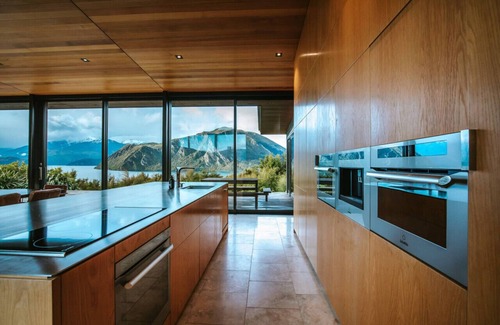 Wanaka Casa | Impresionantes vistas del lago Wanaka desde esta casa de diseño arquitectónico