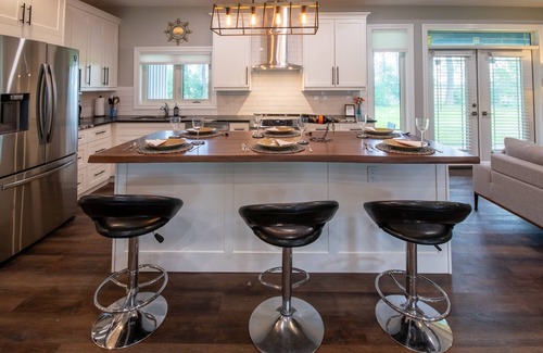 Lambton Shores Cabaña | Ausable View: Free boat launch!