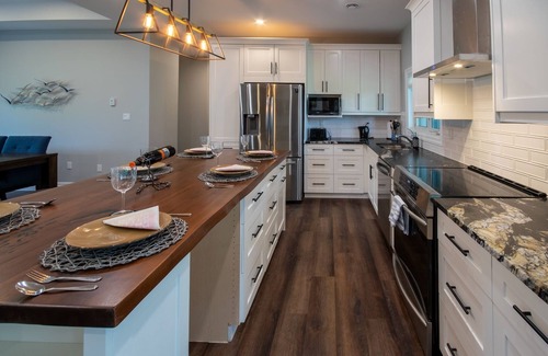 Lambton Shores Cabaña | Ausable View: Free boat launch!