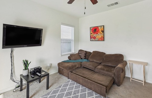 Manor Casa | Austin Area Vacation Rental ~ 18 Mi to Downtown!