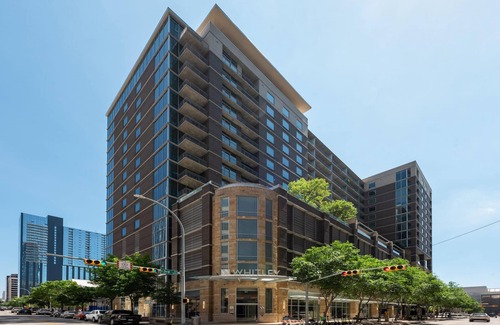 Waller Creek District Apartamento | Austin Central 2BD 2BA Apartment