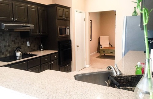 Wells Branch Casa | Perfecto Austin Getaway! Bañera de hidromasaje, sala de juegos, zona verde, etc.