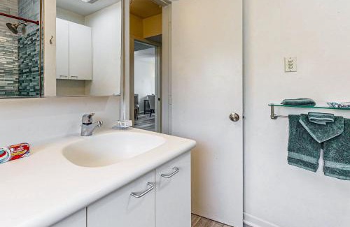 Highland Park West Apartamento | Austin Hillside Haven