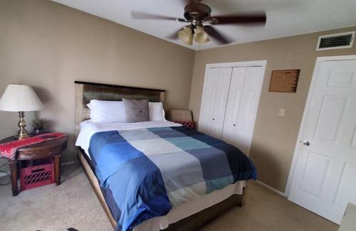 North Shoal Creek Casa | Austin Home Stay