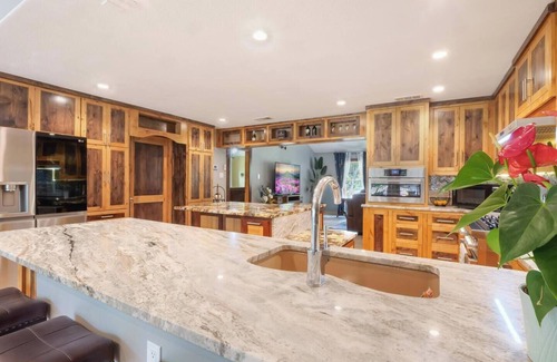 Hudson Bend Casa | Austin | Lake Travis | 4/3.5 Pool Oasis & Tub| AVAIL ACL