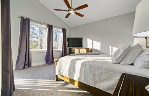 Lake Austin Village Casa | Austin Oasis Escape Walk to Lake and Near Boat Launch