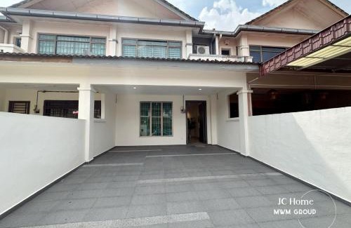 Taman Mount Austin Casa | Austin Small gathering house 5min to IKEA JB