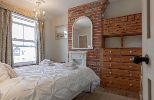 Reydon Casa | Australis, a charming and cosy cottage in Southwold