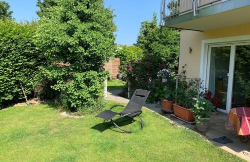 Bad Aibling Apartamento | Auszeit - Wohnung mit Garten und Bergblick