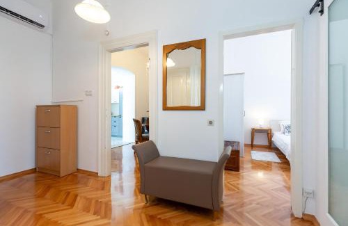 City Center Apartamento | Authentic Apartment Regina in Porec Center