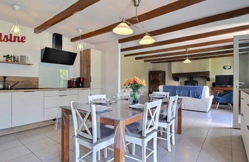 Ploneour-Lanvern Casa | Auténtica casa de campo bretona en el campo, cerca de los servicios y del mar.