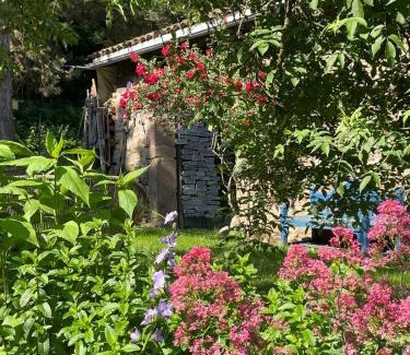 Larajasse Casa | Authentic & charming Loft Workshop Monts Lyonnais