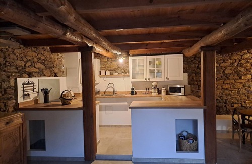 San-Nicolao Casa | Casa de carácter, independiente, con piscina privada, confortable