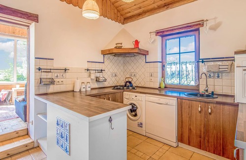 Biskupiec Casa | Alojamiento de 3 habitaciones en Biskupiec