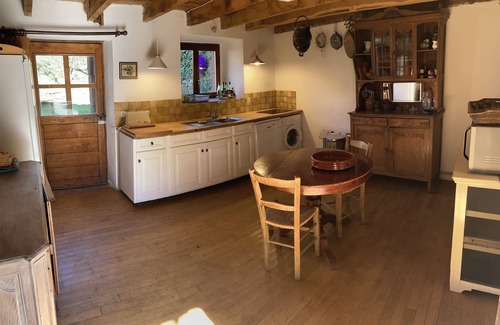 Saint-Laurent-d'Olt Casa | Auténtica casa en un pequeño pueblo, Nord-Aveyron, Aubrac, Le Lot