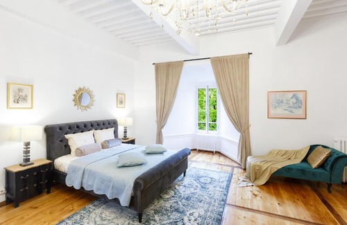 Montreux Apartamento | Authentic Middle Ages apartment in the Castle