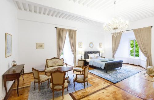 Montreux Apartamento | Authentic Middle Ages apartment in the Castle