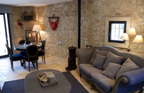 La Roque-sur-Pernes Casa | Auténtico cobertizo provenzal y su SPA en un sitio excepcional