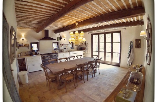 Menerbes Otro | Auténtica casa de campo en Luberon, Provenza, recientemente renovada, piscina privada