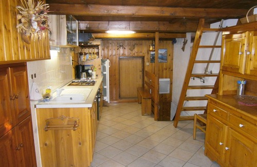 Les Eucherts Chalet De Esquí | Auténtico chalet de Saboya al pie de las pistas en Francia / Italia resort