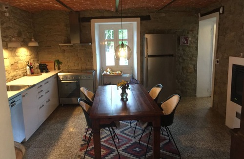 Cessole Casa | Auténtica casa de piedra en el corazón de Piamonte, con piscina y vistas salvajes