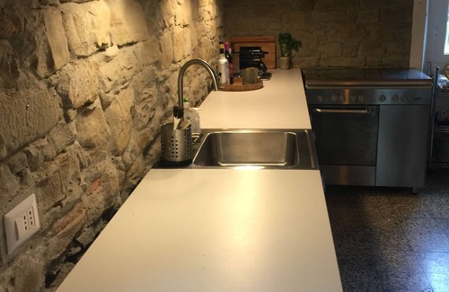 Cessole Casa | Auténtica casa de piedra en el corazón de Piamonte, con piscina y vistas salvajes