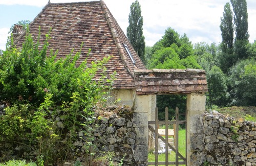 Lamonzie-Montastruc Cabaña | Auténtico recorrido con piscina, Périgord, Dordogne.