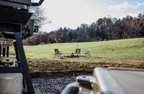 Ferguson Alquiler De RV | Authentic Tipi in the Blue Ridge Mountains